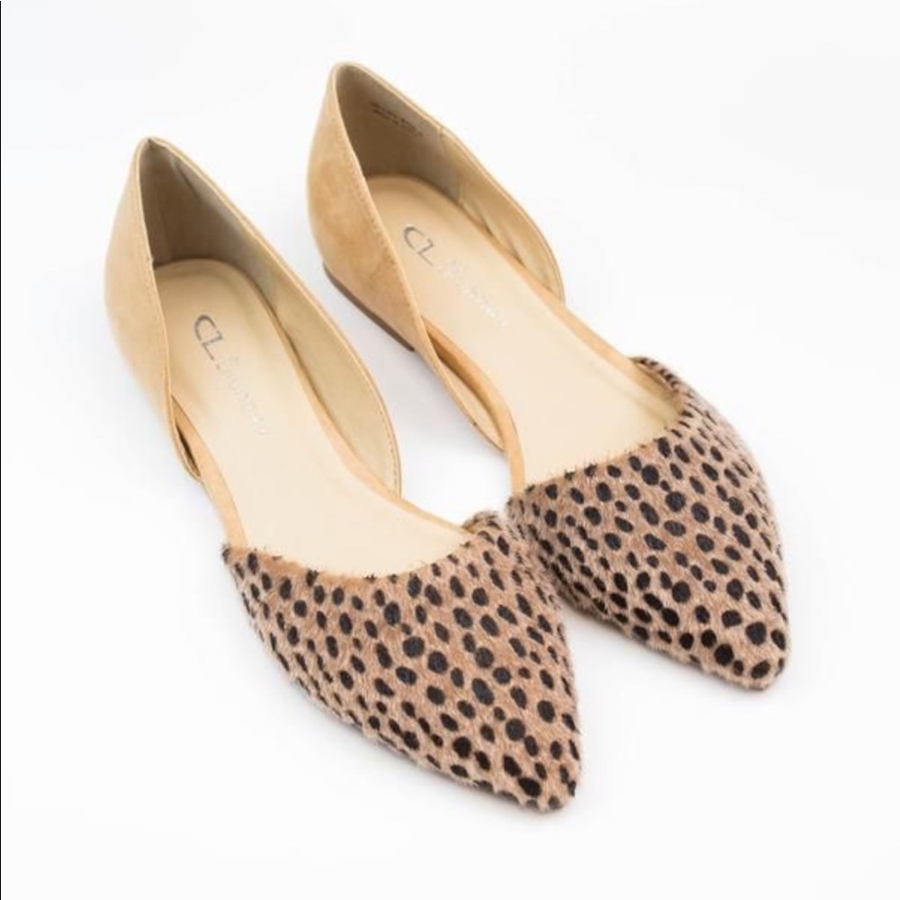 CL By Chinese Laundry Hearty Pointed Flat